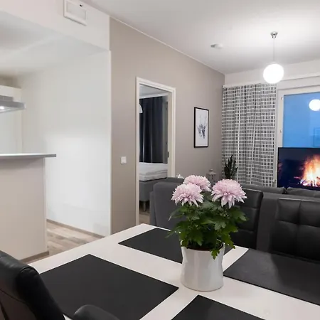 Arctic City Apartment Tammela With Sauna And Free Parking Rovaniemi Buitenkant foto