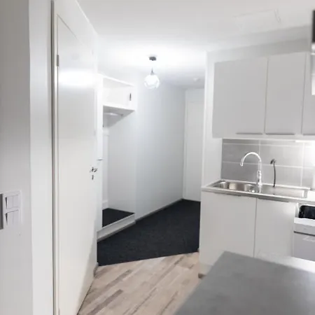 Arctic City Apartment Tammela With Sauna And Free Parking Rovaniemi Buitenkant foto